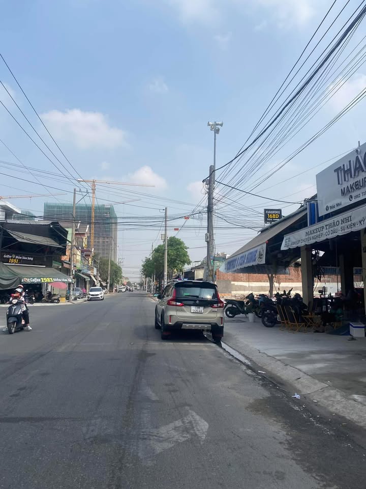 Kho xưởng gần chợ 78-79, Thuận An, Bình Dương 260m² - Đầu tư sinh lời ổn định!