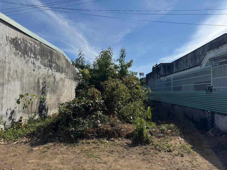 Đất thổ cư hẻm 99 Tô Hiến Thành, Kon Tum 130m² - Giá 1.1 tỷ, vị trí đắc địa!