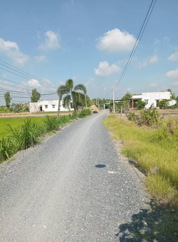 Nhà mới xây ấp 3, xã Phước Vân, 146m² giá 1.65 tỷ - Sẵn sàng vào ở!