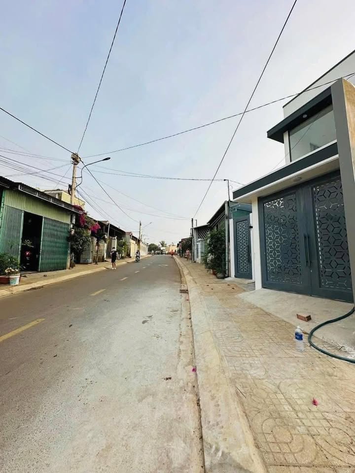 Đất nền mặt tiền Bế Văn Đàn, Pleiku 90m² - Cơ hội đầu tư hấp dẫn!