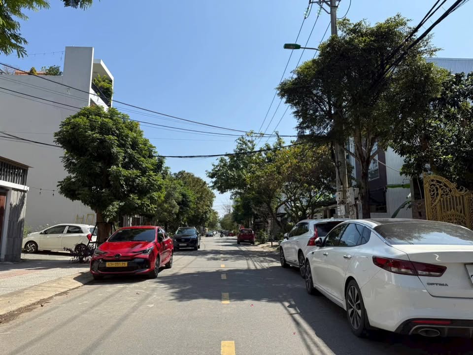 Đất mặt tiền Nguyễn Mậu Tài, Hòa Xuân 100m² giá 7xx triệu - Sổ đỏ chính chủ!