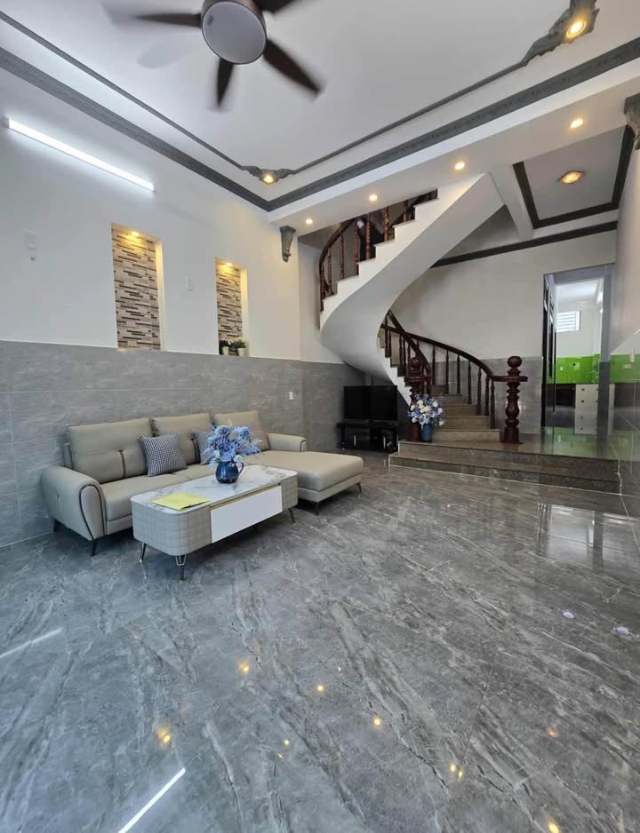 Nhà 2 tầng mặt tiền Đồng Trí 3, Đà Nẵng 85m² - Kinh doanh tốt, ở ngay!