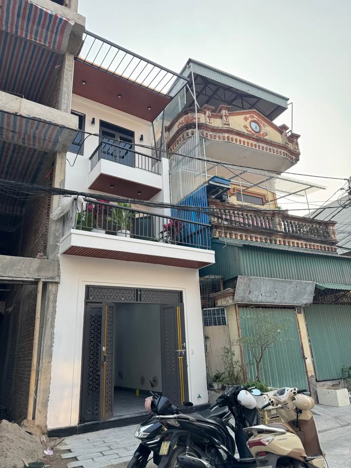 Nhà 3 tầng mặt phố Nam Thành 75m² giá 6 tỷ - Không thể bỏ lỡ!