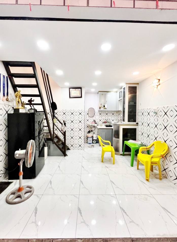 Nhà phố Tân Hoà Đông, Quận Bình Tân 39m² giá 2.8 tỷ - Sẵn sàng vào ở ngay!