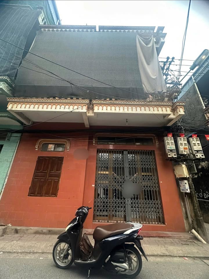 Nhà cho thuê mặt đường Lê Hồng Sơn, 35m², giá 3 triệu/tháng - Phù hợp cho sinh viên!