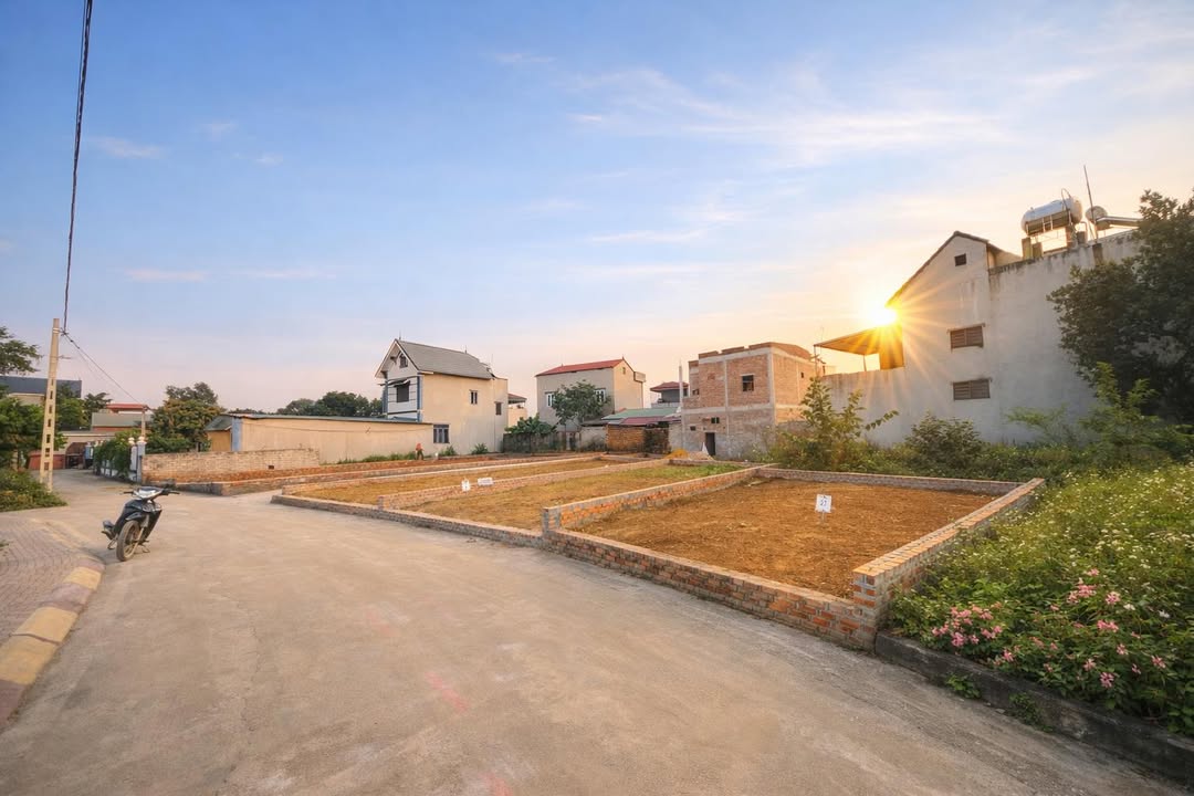 Lô đất Hạ Bằng 129m² giá chỉ 2.729 tỷ - Sổ đỏ chính chủ, giao dịch ngay!