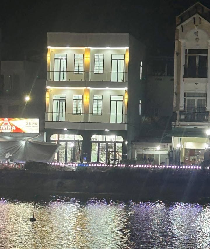 Nhà 3 tầng mặt tiền sông Hà Thanh - Quy Nhơn 48m² giá 3 tỷ - Đón Tết ngay!