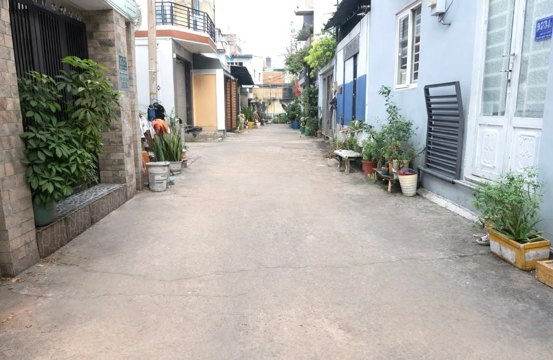 Nhà 3 Tầng Hẻm Xe Hơi Hiệp Bình Chánh Thủ Đức 66m² giá 6 tỷ - Sổ hồng chính chủ!