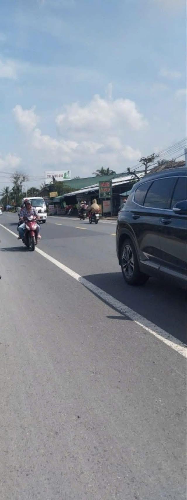 Mặt tiền đường tỉnh lộ 882, Huyện Mỏ Cày Bắc, 800m² - Kinh doanh thuận lợi!