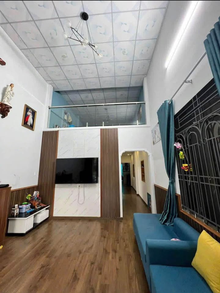 Nhà mặt tiền Nguyễn Thị Minh Khai, TP Bảo Lộc, 80m² giá 3.6 tỷ - Sẵn sàng vào ở ngay!