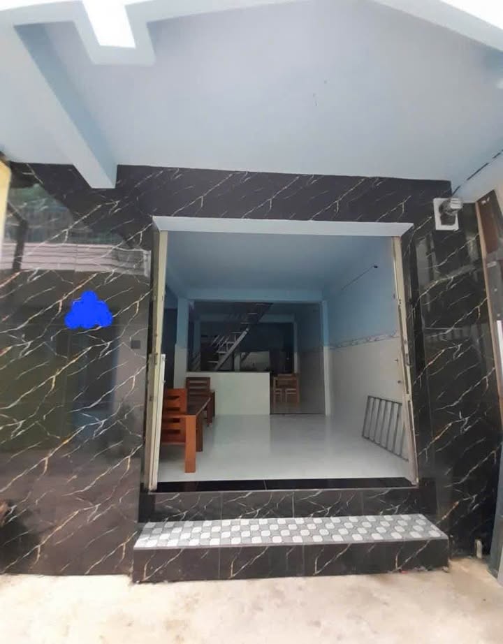 Nhà 2 tầng Lương Thế Vinh, Nha Trang 41.4m² giá 2.55 tỷ - Chính chủ bán gấp!