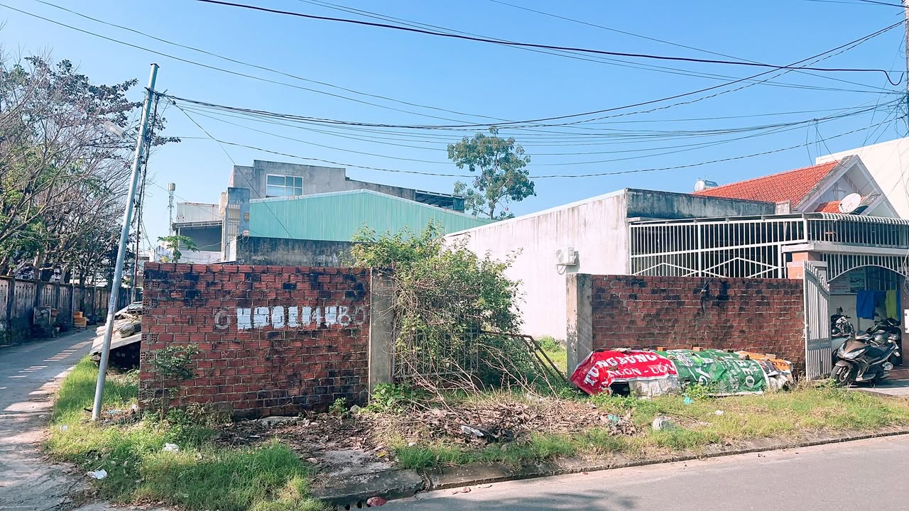 Biệt thự 2 mặt tiền Nguyễn Công Trứ, Tam Kỳ 264m² giá 3 tỷ - Đầu tư sinh lời!