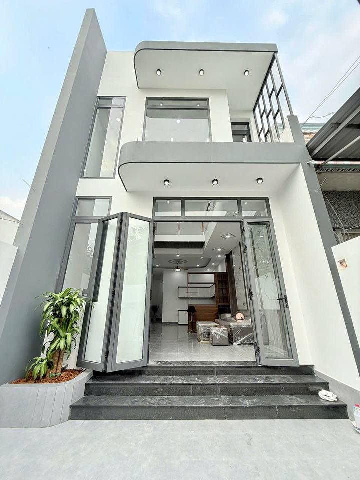 Nhà trệt lửng 95m² tại Ấp Thanh Ba, Long An giá 2.56 tỷ - Sổ hồng hoàn công mới hoàn thiện!