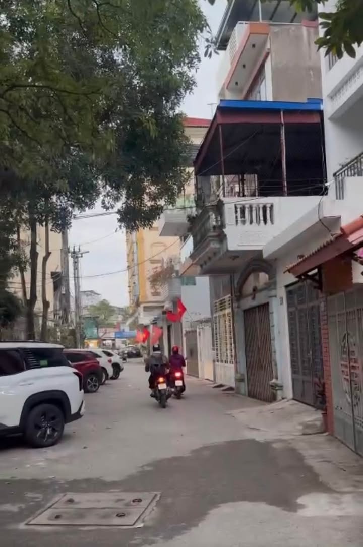 Nhà riêng 32m² tại Ngõ 116 Nguyễn Bỉnh Khiêm, Quận Ngô Quyền - Chỉ 1.25 tỷ!