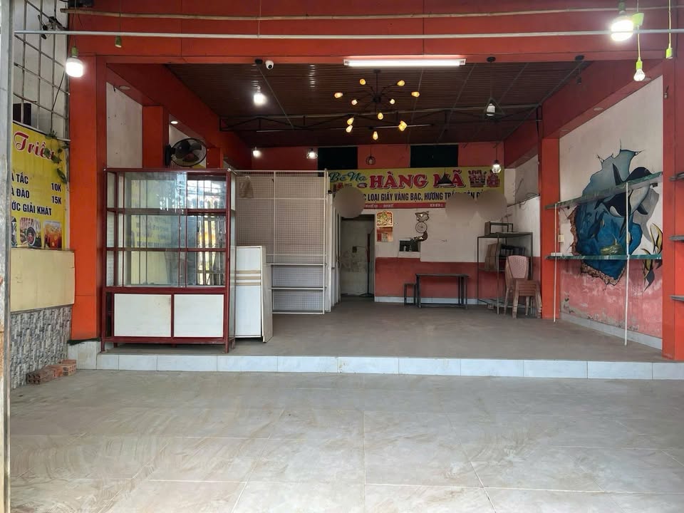 Mặt bằng mặt tiền Hải Triều, Huế 100m² giá 6 triệu - Kinh doanh thuận lợi!