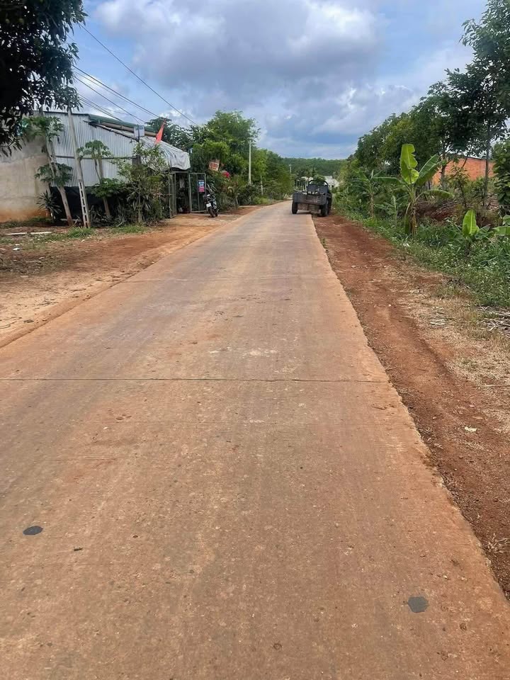 Đất nền Thôn 9, Ea Khal 150m² giá 270 triệu - Sổ đỏ chính chủ!