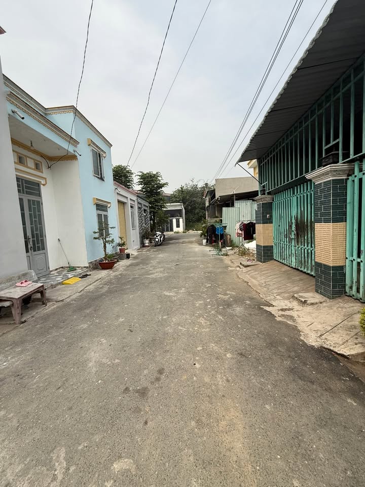 Nhà riêng khu phố 3 Tân Định 60m² giá 1.3 tỷ - Sổ hồng chính chủ!