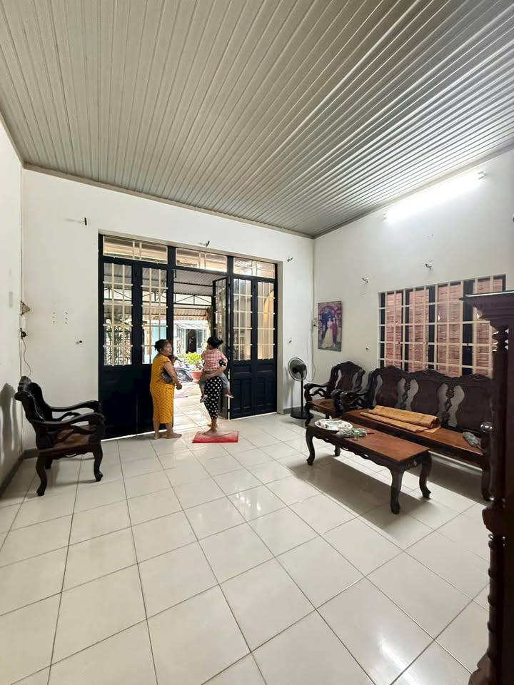 Nhà Hiệp Lễ, Phường Hiệp Ninh 99m² giá 1.55 tỷ - Sổ hồng chính chủ, sẵn sàng vào ở!