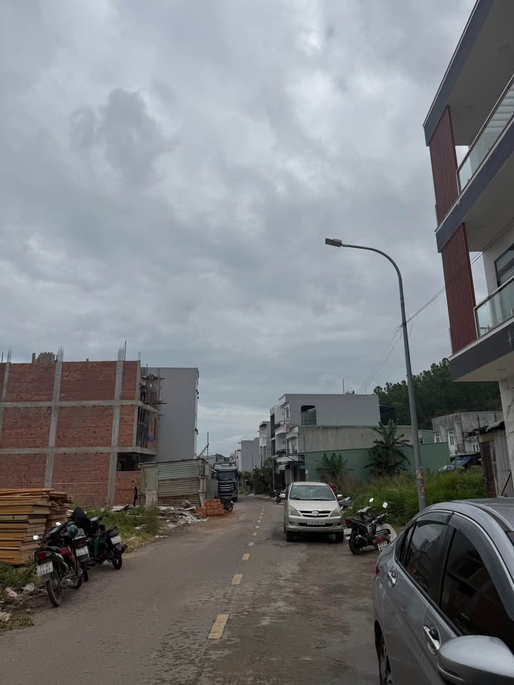 Đất nền mặt tiền Gara Quyền, Đường Tây Sơn, 87m² giá 3.62 tỷ - Sổ hồng chính chủ!