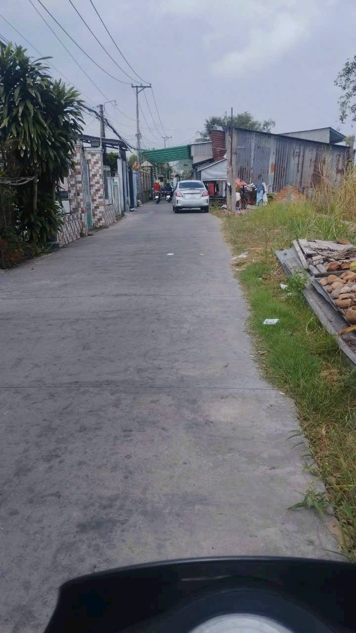 Phòng trọ mặt tiền Đinh Công Chánh, Cần Thơ 20m² chỉ 1.2 triệu - Sẵn sàng vào ở ngay!