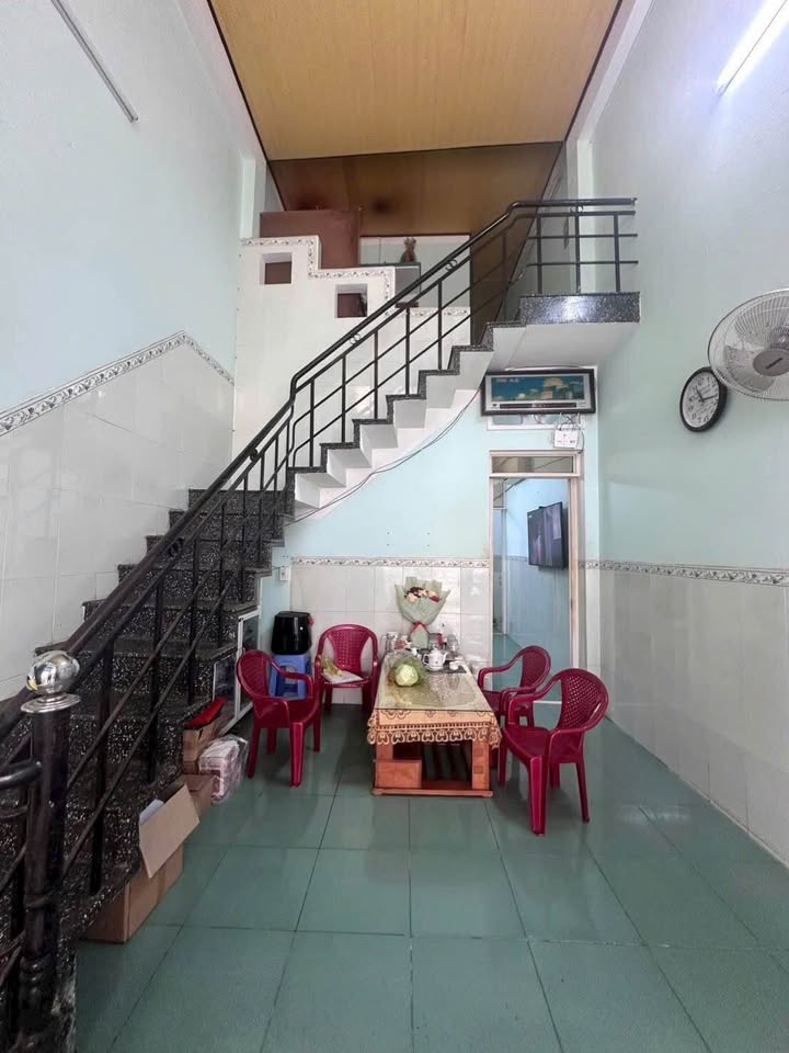 Nhà hẻm 3m Tô Hiến Thành, P. Nguyễn Văn Cừ 37m² giá 2 tỷ - Đầy đủ tiện ích xung quanh!