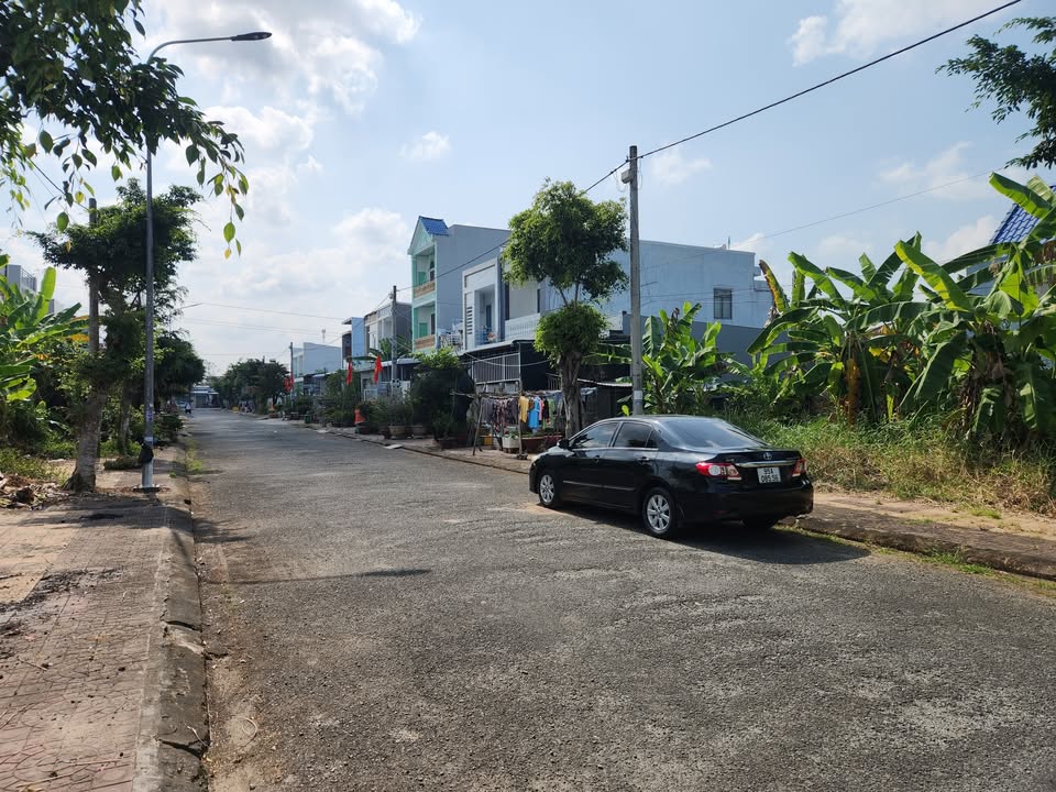 Đất nền Khu Dân Cư Tỉnh Ủy, TP. Cần Thơ 115m² giá chỉ 770 triệu - Cơ hội đầu tư tuyệt vời!