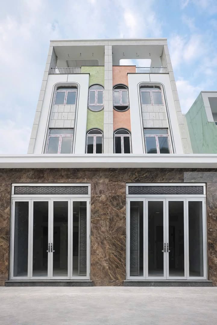 Nhà 4 tầng Lê Đức Anh 40m² giá 4.75 tỷ - Thiết kế hiện đại, nội thất đầy đủ!