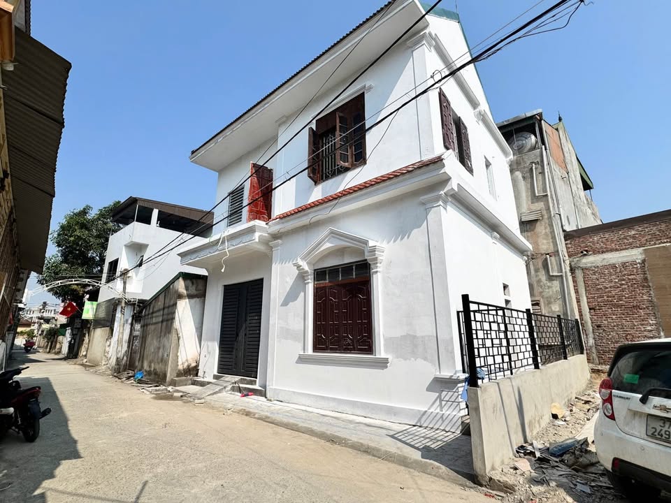 Nhà đẹp Hưng Bình - Đường Lý Thường Kiệt 92.2m² giá 5 tỷ - Ô tô tránh nhau