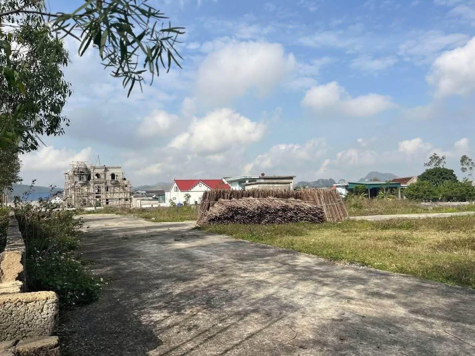 Đất thổ cư thôn 9, xã Quỳnh Lộc, Nghệ An 168m² giá 795 triệu - Cơ hội đầu tư hấp dẫn!
