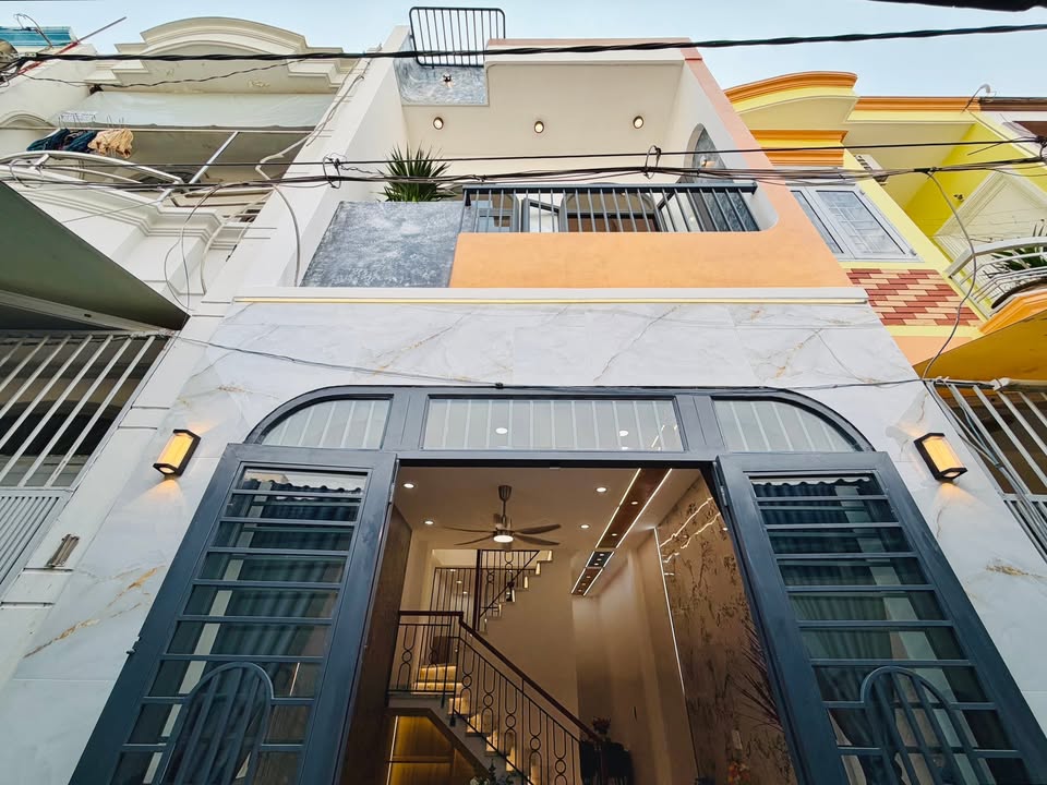 Townhouse Gò Vấp 34m² giá 4.98 tỷ - Tặng Full nội thất ngay trung tâm!