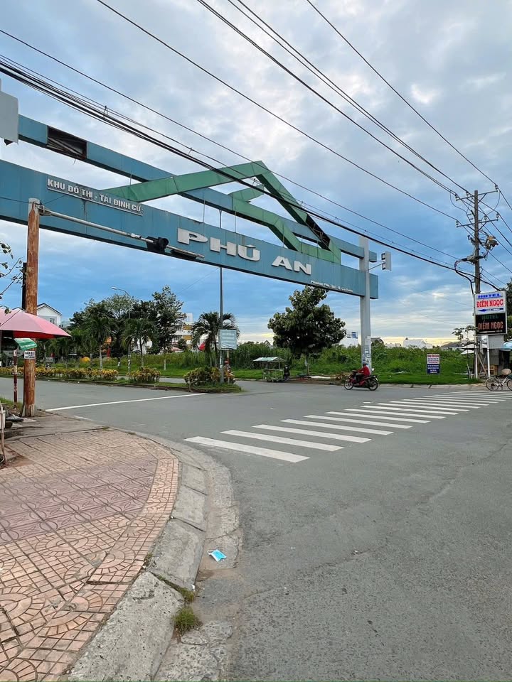 Đất nền đường C2 khu dân cư Phú An 68m² giá 2.05 tỷ - Hướng Đông Bắc