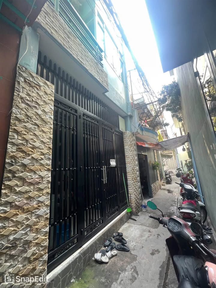Nhà phố Âu Dương Lân, Quận 8 - 33.2m² giá 6.2 tỷ - Sẵn sàng vào ở ngay!