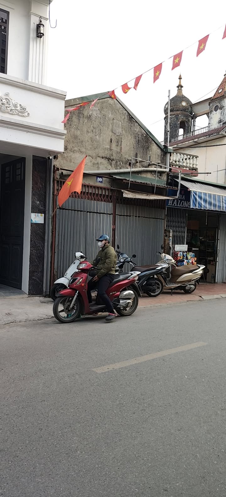 Đất nền Giáp Nhất - Thanh Xuân 96m² giá 21 tỷ - Sổ đỏ chính chủ, ô tô vào nhà!