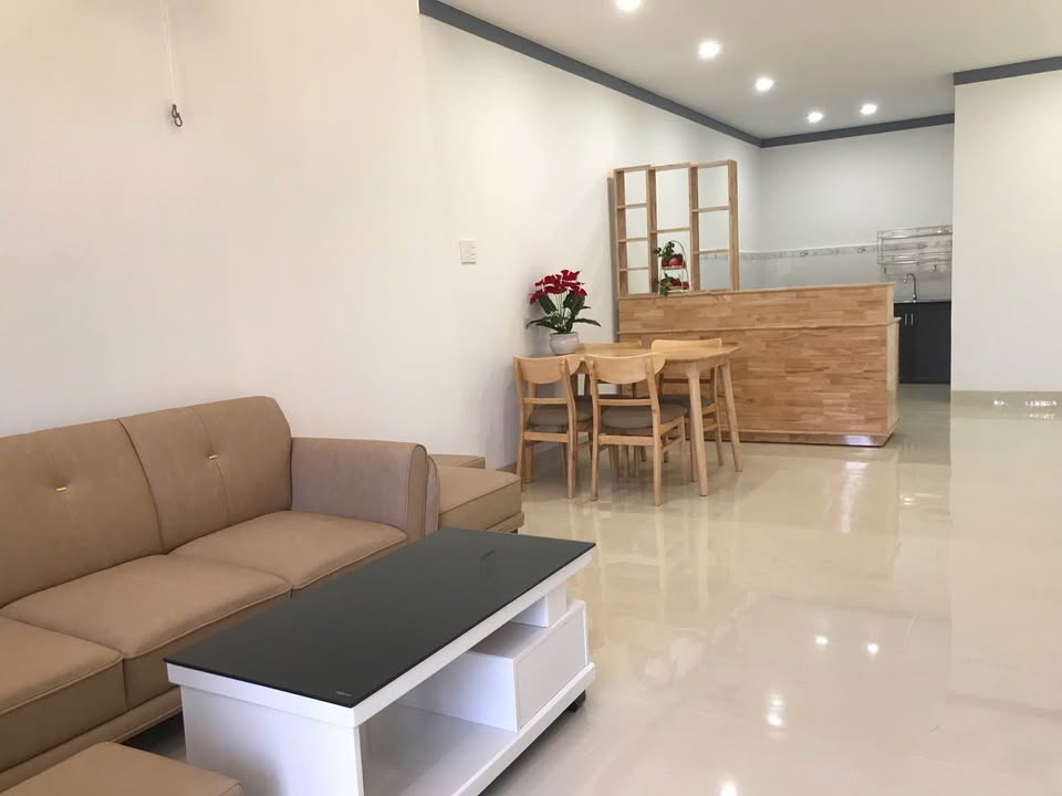 Nhà gác lửng hẻm Lương Thế Vinh 50m² giá 2.25 tỷ - Nhà ở ngay, pháp lý rõ ràng!