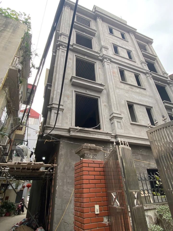 FrontHouse Trung Tâm Ngọc Hồi 63m² giá 13.5 tỷ - Lô góc ô tô đỗ cửa