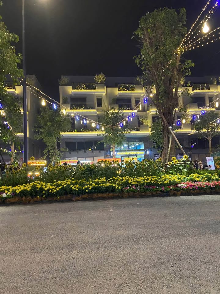 Shophouse kinh doanh tại Ecopark Vinh 99m² giá 79 tỷ - Đầu tư sinh lời hấp dẫn!