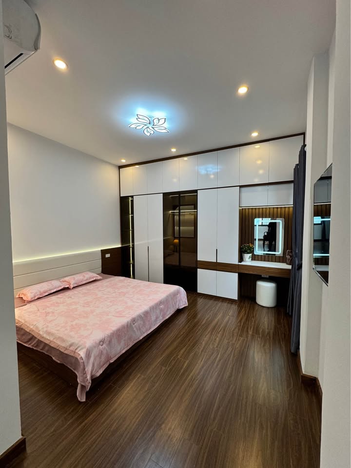 Nhà riêng Minh Khai 38m² giá 8 tỷ - Sẵn sàng vào ở ngay!