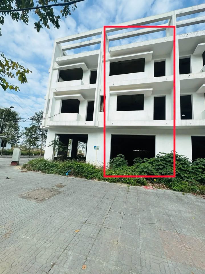 Bán căn FrontHouse ở Sầm Sơn 112m² chỉ 3 tỷ - Đầu tư sinh lời!