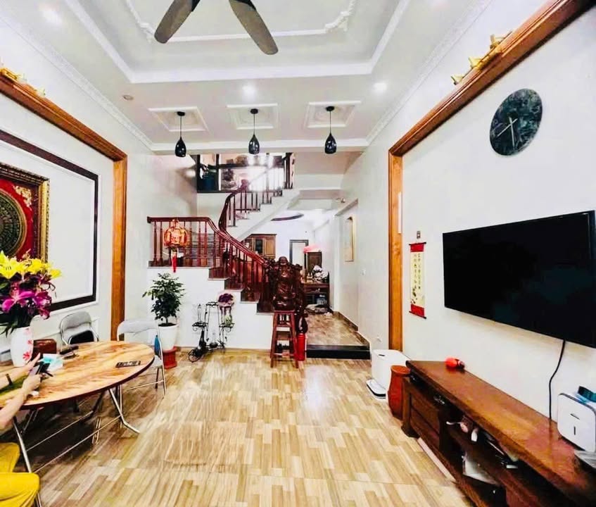 Nhà 4 tầng Đường Trường Chinh, Hải Dương 50m² giá 3 tỷ - Sẵn sàng vào ở ngay!