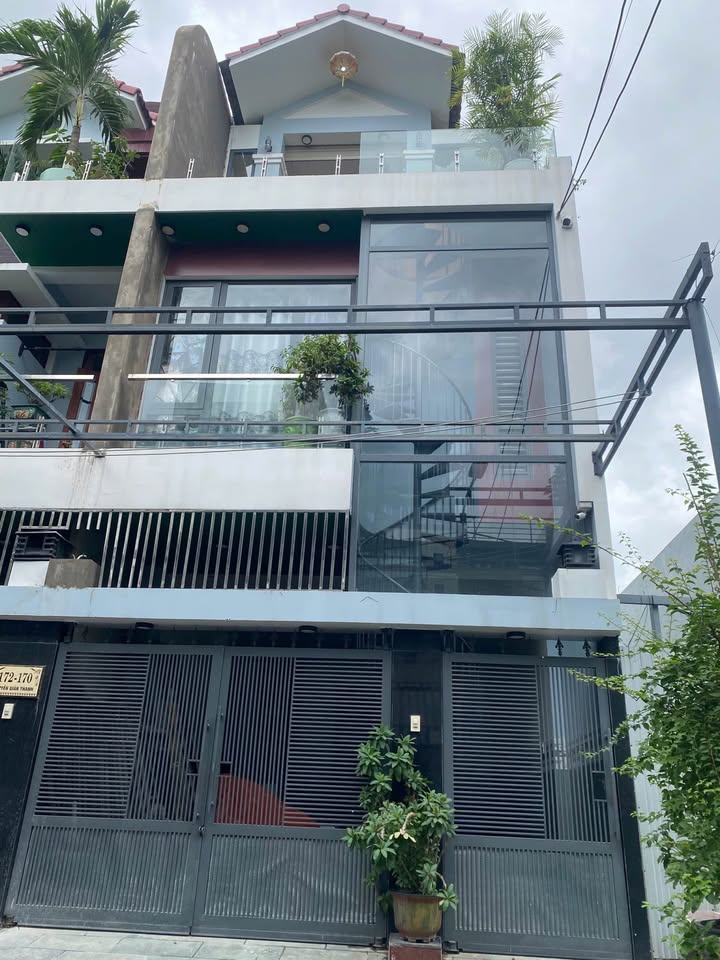 Nhà phố 3,5 tầng đường Nguyễn Giản Thanh 92m² giá 7,1 tỷ - Sẵn sàng vào ở!