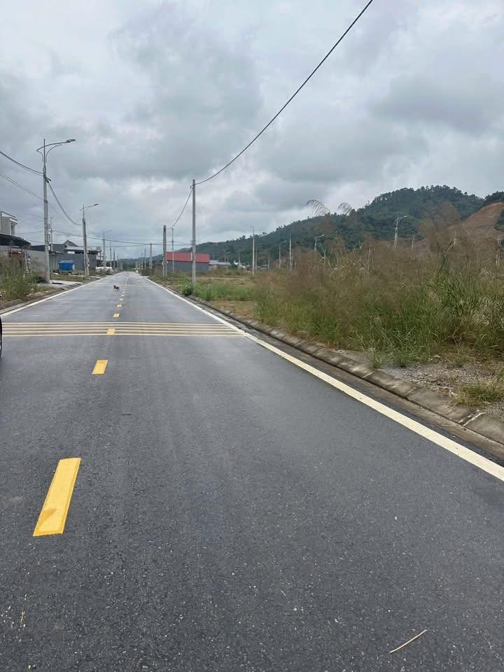 Đất nền Xã Sơn Hải, Huyện Bảo Thắng 127m² giá 1.4 tỷ - Cơ hội kinh doanh tuyệt vời!