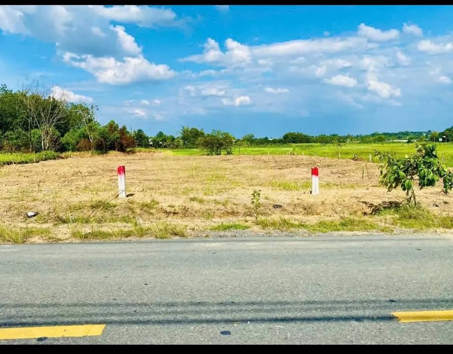 Đất thổ cư mặt tiền Trần Văn Chẩm, Củ Chi 225m² - Giá tốt, xây dựng ngay!