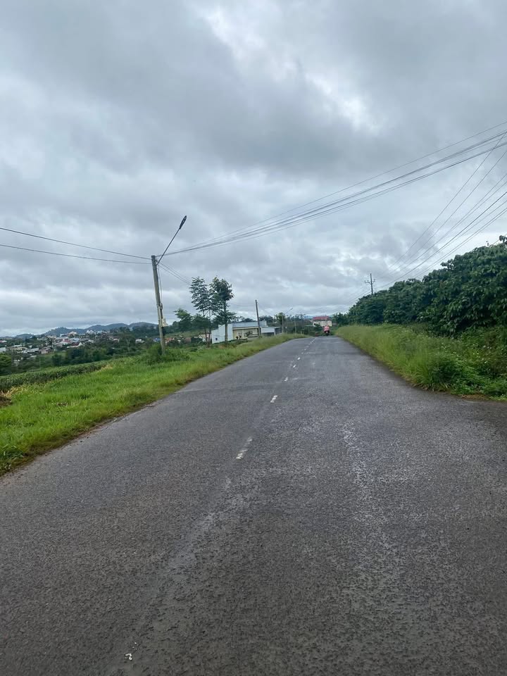 Đất nền 162m² Thị trấn Di Linh giá chỉ 780 triệu - Cơ hội đầu tư tuyệt vời!