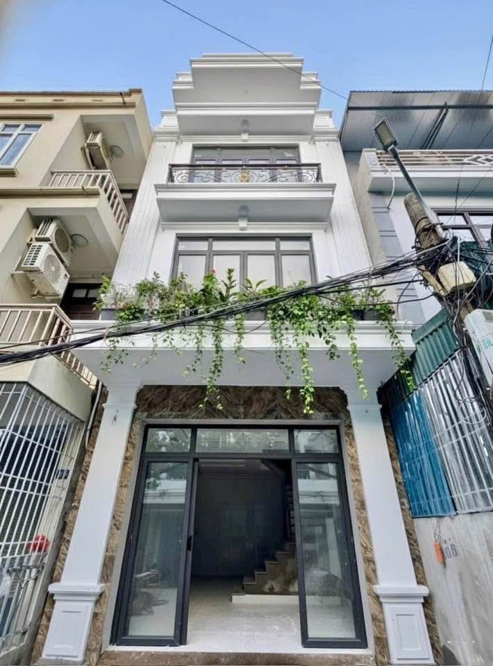 Nhà 4 tầng phường Trần Hưng Đạo 54,5m² giá 3,75 tỷ - Ô tô đỗ cửa, hướng Tây