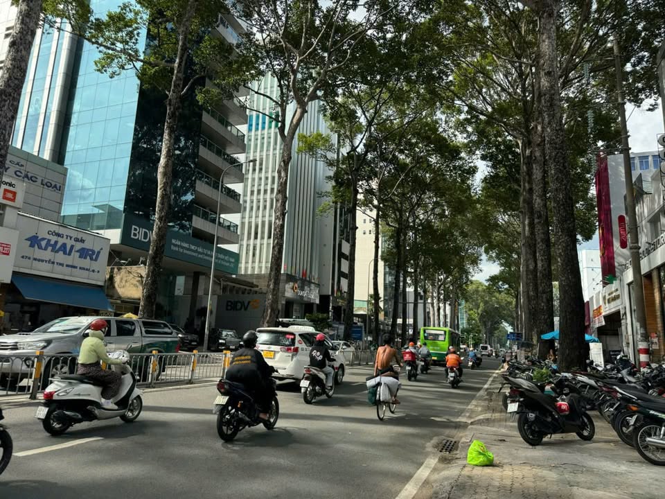 FrontHouse 478 Nguyễn Thị Minh Khai, Quận 3, 171m² giá 110 tỷ - Vị trí đắc địa, xây dựng cao tầng!