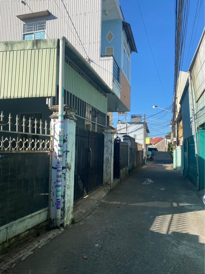 Nhà hẻm 31 Phan Đình Phùng 70m² giá 2.2 tỷ - Nở hậu 5m
