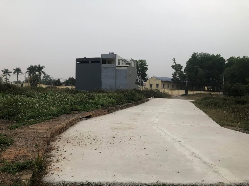 Đất thổ cư Thịnh Đán 180m² giá chỉ 4.05 tỷ - Đầu tư sinh lời lý tưởng!