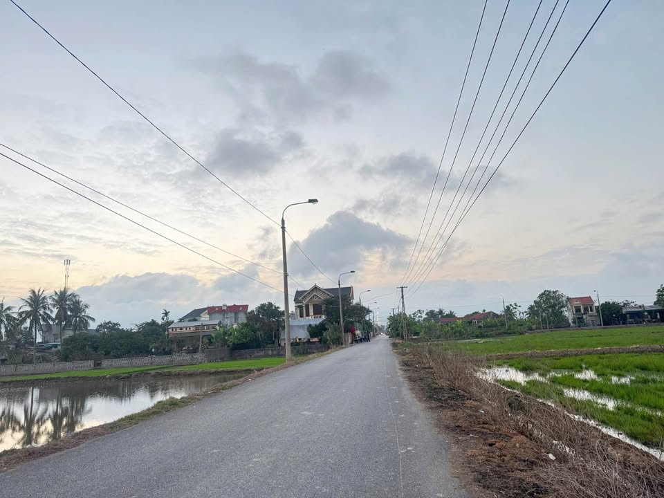 Đất thổ cư chính chủ Phường Quảng Đông 60m² giá 795 triệu - Vị trí đắc địa gần trung tâm!