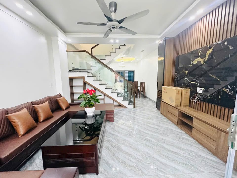 Nhà chính chủ tại Bắc Sơn, An Dương 50m² giá 2.9 tỷ - Full nội thất sẵn sàng ở ngay!