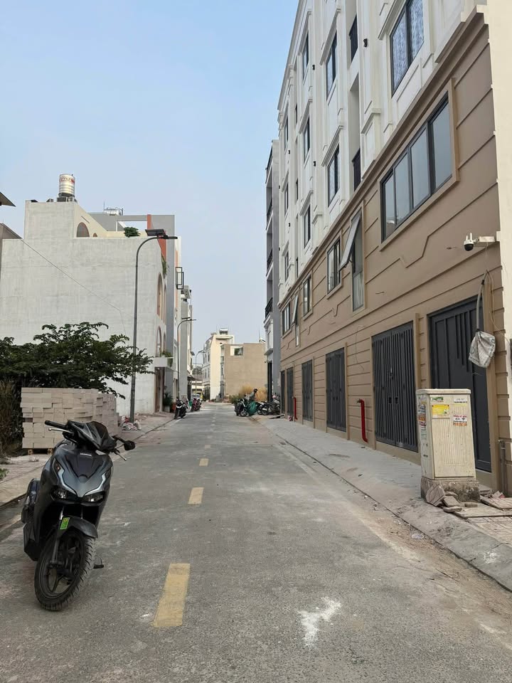 Đất nền khu Tây Lân Bình Tân 74m² giá 4.2 tỷ - Đầu tư sinh lời tiềm năng!